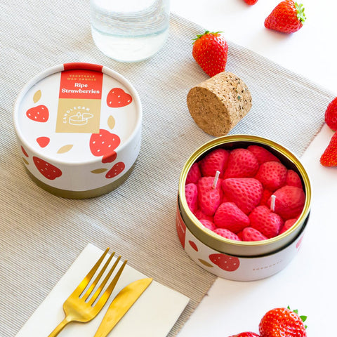 Ripe Strawberries Candle