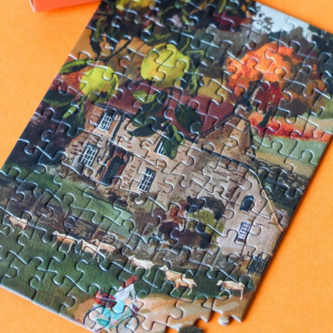 English Cottage 99 Piece Mini Puzzle